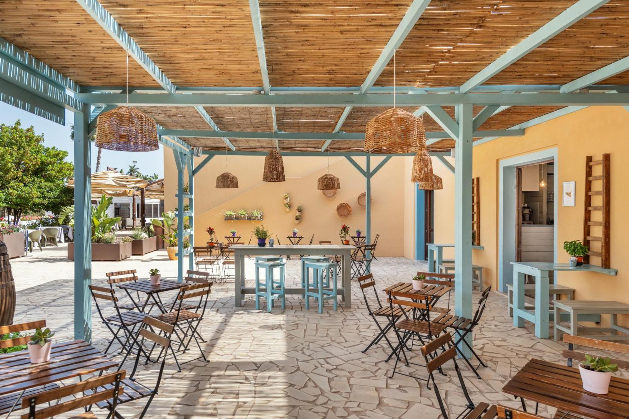 Voi Arenella Resort Luaran gambar